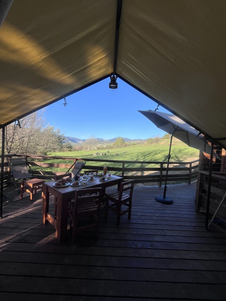 L Aventura Lodge